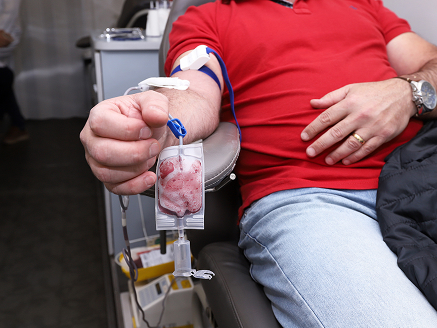  Dia Mundial do Doador de Sangue: entenda por que esse ato é tão importante para os pacientes com leucemia