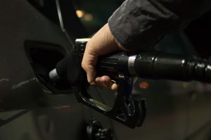 Preço da gasolina no País cai, em média, 12,55% na primeira quinzena de julho￼