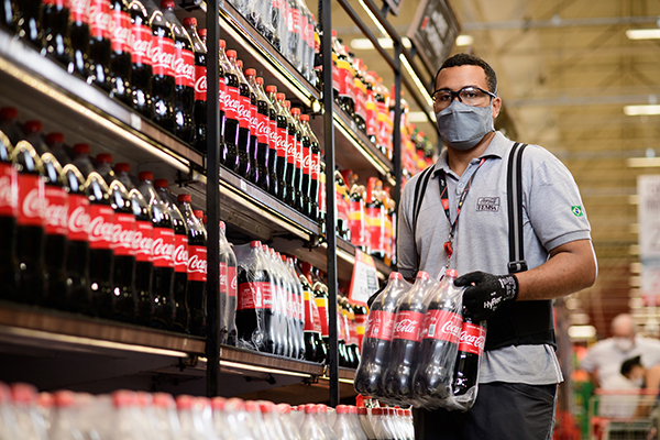 Coca-Cola FEMSA Brasil abre vagas na região de Campinas 