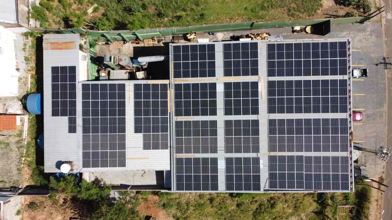 Geração de energia solar no Brasil cresce 18% no último trimestre do ano