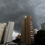 Gabinete de Crise em SP: Defesa Civil estadual mantém alerta para chuva e ventos fortes