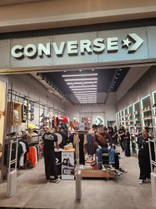 Converse fachada Loja Dom Pedro