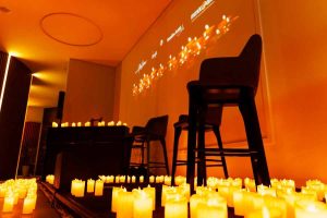 Show de piano à luz de 2 mil velas acontece em Vinhedo, no dia 17 de outubro 2 Candle Night piano Divulgacao