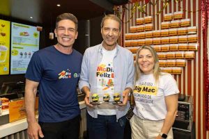 McDia Feliz 2025 tem arrecadação histórica de mais de R$ 28 milhões 2 Ewerton Fulini Rogerio Barreira e Bianca Provedel Foto Fernando Ctenas