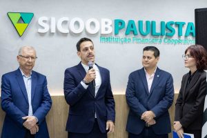 Com novo escritório em Campinas, Sicoob Paulista amplia presença e compromisso com o desenvolvimento local 5 Gerente do novo escritorio de negocios Luis Guilherme Garcia Matheus Campos
