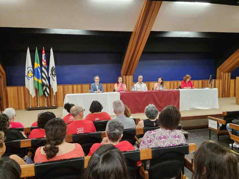 Seminário na Unicamp sobre longevidade abre mês da pessoa idosa 1 Seminario Solidao e Solitude Foto Lazara Paes Leme