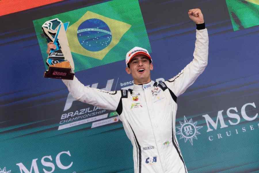 Fiorentino faturou duas vitorias e venceu o evento GP Interlagos de Formula 4