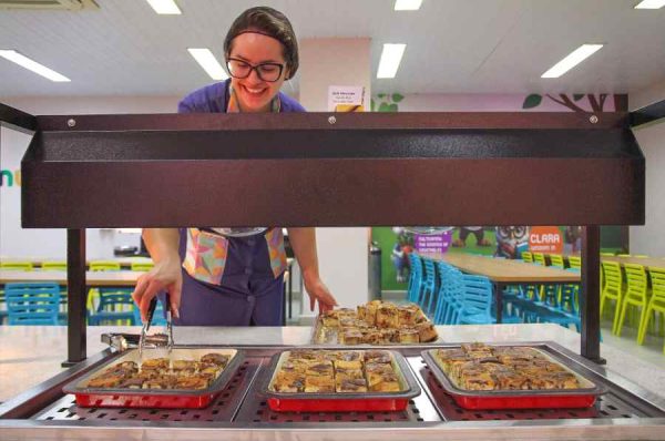 Escassez de mão de obra qualificada desafia empresas brasileiras