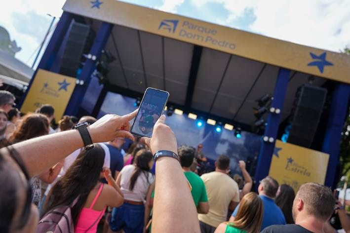 Bloco Estrela leva clima de Carnaval ao Parque Dom Pedro no dia 28 de fevereiro