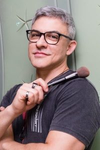 Sadi Consati Maquiador Expert do Boticario Divulgacao