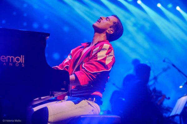 Teatro Oficina do Estudante destaca musicais e comédias esta semana na programação