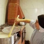 Quermesse do Mosteiro da Luz no centro de São Paulo destaca alimentos feitos pelas Monjas