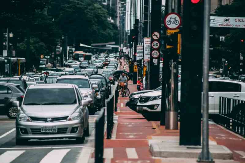 Detran-SP orienta sobre a 2ª via placa do carro que foi perdida ou danificada