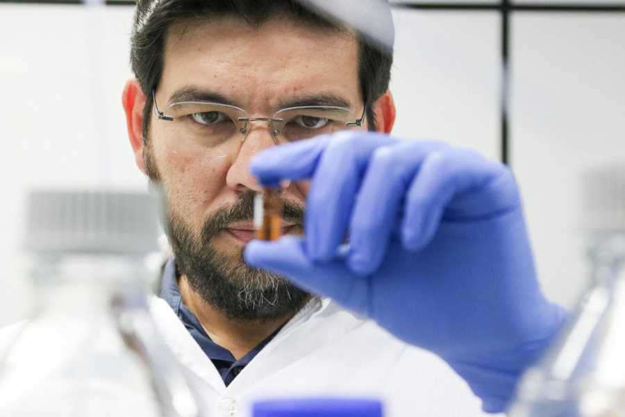 Pesquisador do CNPEM recebe Prêmio FCW de Ciência