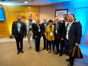 Kelma Camargo diretora da regional do Secovi SP em Campinas a quinta da esquerda para direita Divulgacao