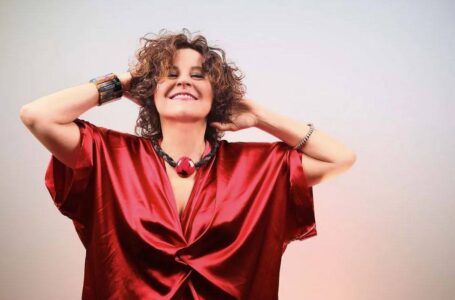 Susanna Stivali e Duo Sonâncias unem jazz à diversidade da música brasileira, na Cervejaria Blacaman