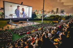 Open Air SP cinema a ceu aberto recebe publico ate domingo 18 Divulgacao
